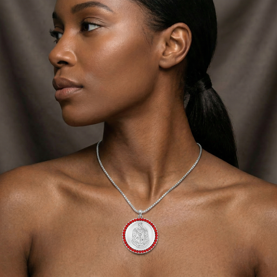 The Shield Halo Necklace-Silver