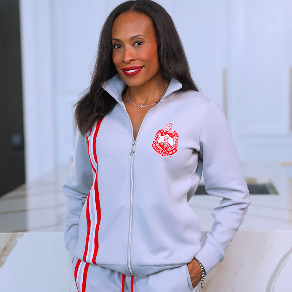 Δ Heather Gray Jacket