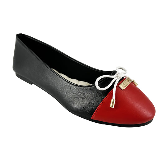 ΔΣΘ Cap Toe Flat-Black