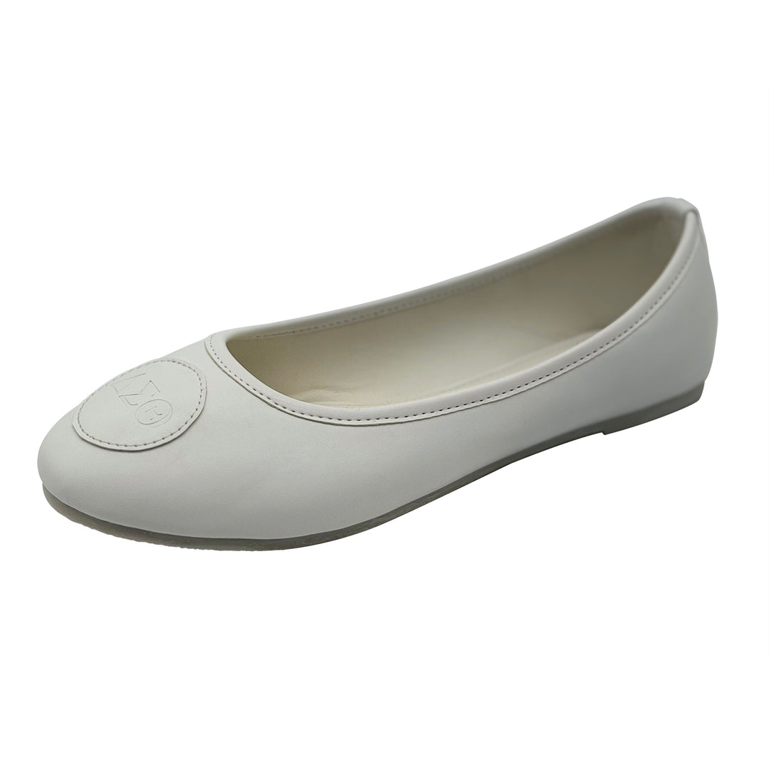 Uninterrupted White Δ Flats
